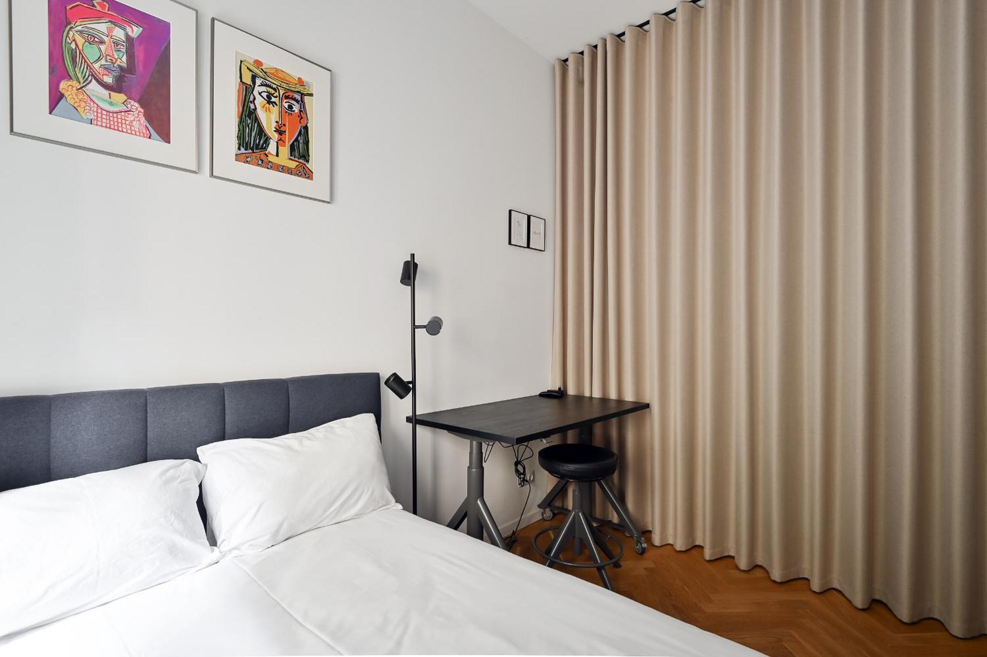 Lovely Studio Apartment In The Heart Of Рига Екстериор снимка