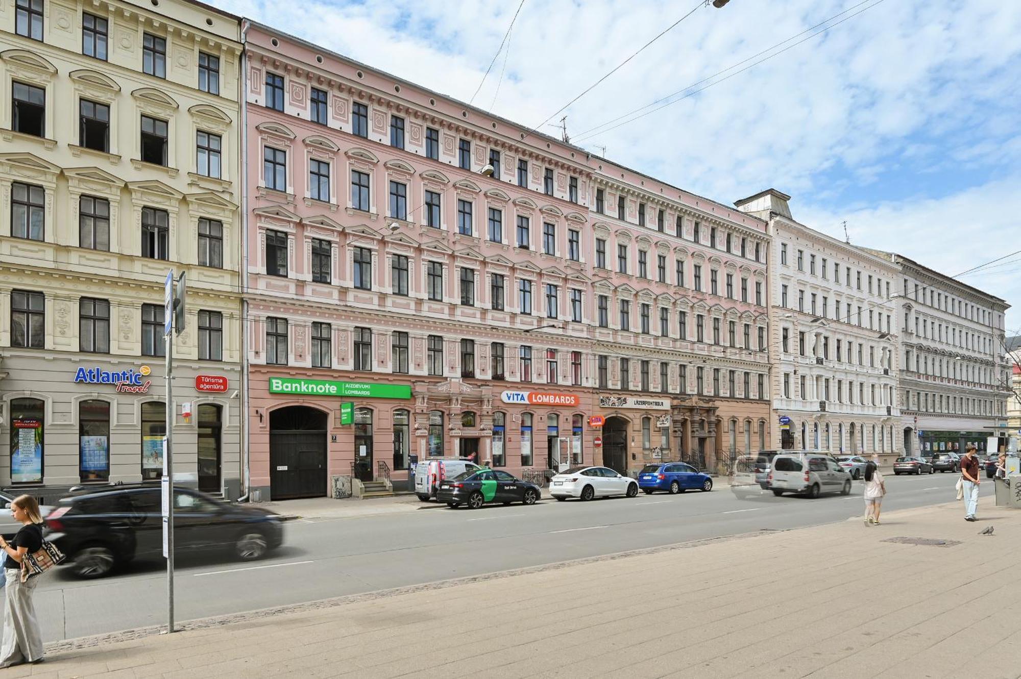 Lovely Studio Apartment In The Heart Of Рига Екстериор снимка